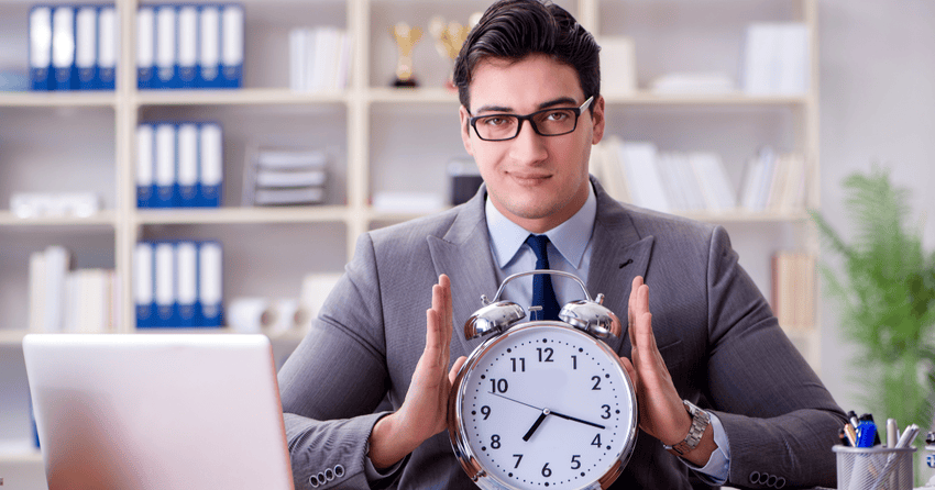 freelancer-jobs-vs-full-time-work-pros-cons-and-how-to-decide-post-image1