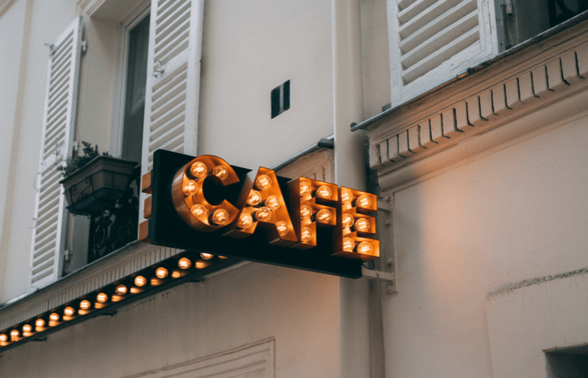 from-vintage-vibes-to-cat-cafes-unique-themed-cafes-you-must-visit-img